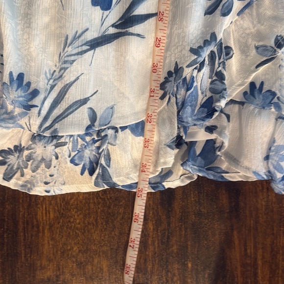 Blue floral wrap dress - Picture 6 of 8